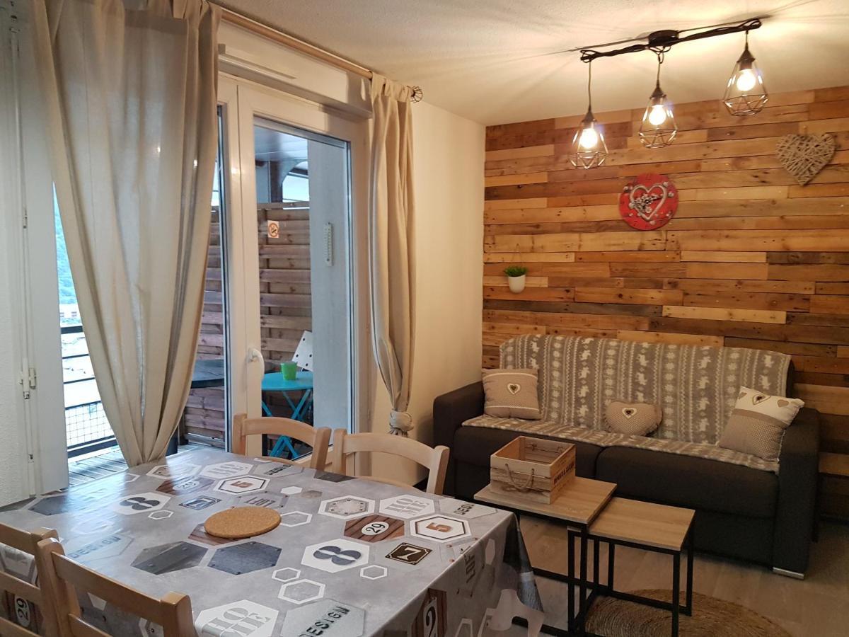 Bel Apt 4 Pers Dernier Etage Balcon Vue Montagne Luz-Saint-Sauveur Luaran gambar
